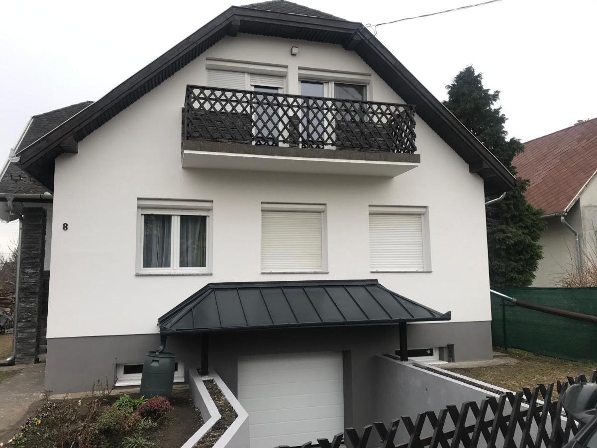 Talaber Vendeghaz Apartment Vonyarcvashegy Exterior photo